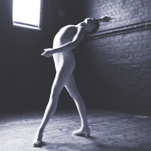 收聽Bianca Scout的Passage歌詞歌曲