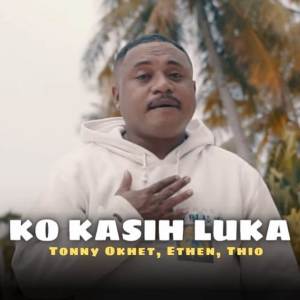 Listen to Ko Kasih Luka song with lyrics from Tonny Okhet