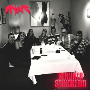 Listen to Berliner Schickeria (Explicit) song with lyrics from Myng