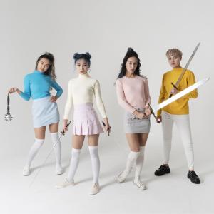 收聽Ice Blue的面具歌詞歌曲