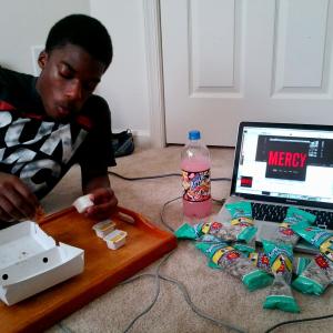 default playlist img