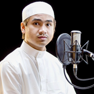 Dengarkan lagu Surah Al Mulk nyanyian Usamah Syaiful Yusuf dengan lirik