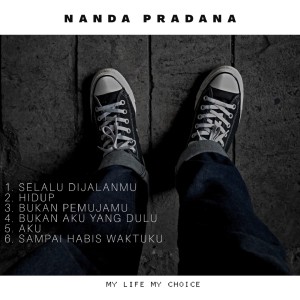 Listen to Sampai habis waktuku song with lyrics from Nanda pradana