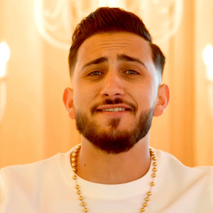 Dengarkan lagu Inima si viata mea nyanyian Emanuel de la Cluj dengan lirik