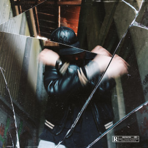 ดาวน์โหลดและฟังเพลง Derrière mon sourire (Explicit) พร้อมเนื้อเพลงจาก Crown