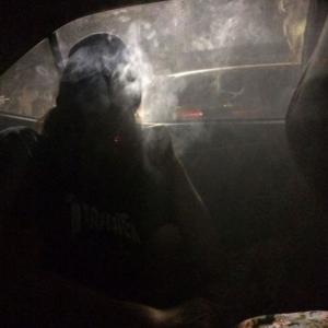 ดาวน์โหลดและฟังเพลง 4444444 (Explicit) พร้อมเนื้อเพลงจาก HelaBrokeAngel