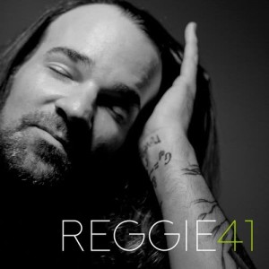 ดาวน์โหลดและฟังเพลง Channing Tatum Space Rollerblading Montage Music (feat: Fluxuation) พร้อมเนื้อเพลงจาก Reggie And The Full Effect