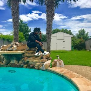 收聽Lil HBK的Finally, This Is How I Feel歌詞歌曲