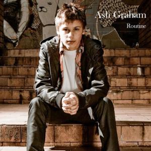 ดาวน์โหลดและฟังเพลง Routine พร้อมเนื้อเพลงจาก Ash Graham