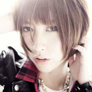 ดาวน์โหลดและฟังเพลง Break Out! พร้อมเนื้อเพลงจาก Eir Aoi