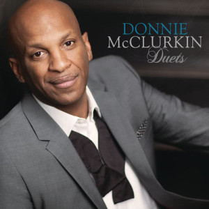 ดาวน์โหลดและฟังเพลง Let It Go พร้อมเนื้อเพลงจาก Donnie McClurkin
