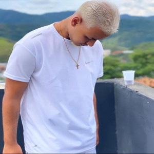 收聽MC GB DE JF的# VEM JOGANDO PROS PITBULL DO CHEFE (Explicit)歌詞歌曲