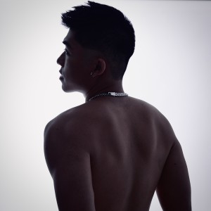 Listen to 我就是白浪 (Explicit) song with lyrics from ADEN 王淯腾