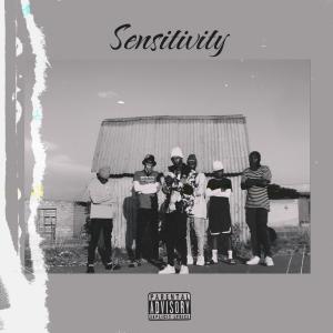 Carly Phôria的專輯Sensitivity (Explicit)