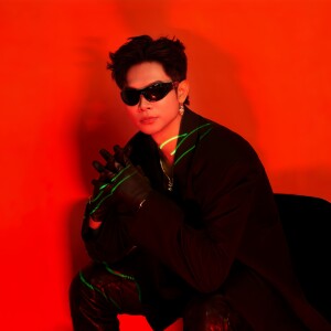 收聽黃楷正的亂世巨星 (黃楷正 remix) (Remix)歌詞歌曲