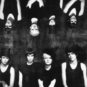 收聽YOSHI SAN!的showin' off (Explicit)歌詞歌曲