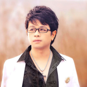 Dengarkan Tian Zhen De Lei lagu dari 王强 dengan lirik