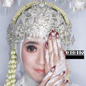 Listen to Unraveling Love song with lyrics from Cicik