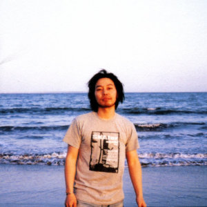 ดาวน์โหลดและฟังเพลง Natsu พร้อมเนื้อเพลงจาก Keiichi Sokabe