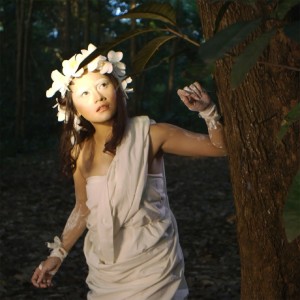 收聽The Fly的Bercahaya歌詞歌曲