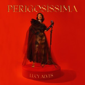收聽Lucy Alves的Rolance歌詞歌曲