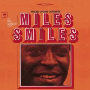 收聽Miles Davis的Orbits (Album Version)歌詞歌曲