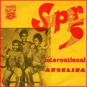 ดาวน์โหลดและฟังเพลง Angelina พร้อมเนื้อเพลงจาก Super 5 International
