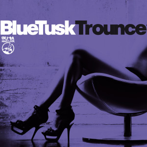 ดาวน์โหลดและฟังเพลง White Tusk พร้อมเนื้อเพลงจาก Blue Tusk