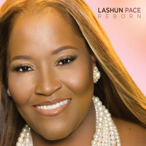 收聽LaShun Pace的I'm Living IN Jesus歌詞歌曲