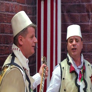 Listen to Fushe e male song with lyrics from Vellezerit Lutfiu