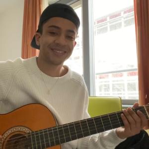 default playlist img