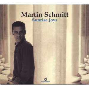 ดาวน์โหลดและฟังเพลง The Brightest Smile in Town พร้อมเนื้อเพลงจาก Martin Smith