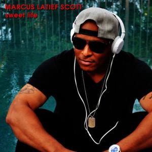 ดาวน์โหลดและฟังเพลง Cold as Ice พร้อมเนื้อเพลงจาก Marcus Latief Scott