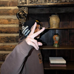 default playlist img