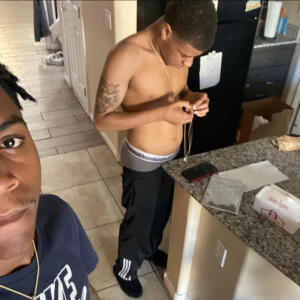 Wayne$lum的專輯Make A Way (feat. NLNT BU) [Explicit]