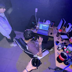 default playlist img