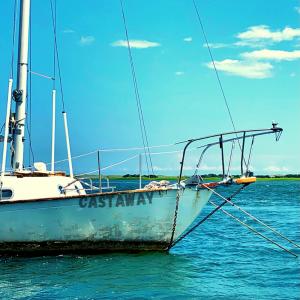 Castaway的專輯Better Days