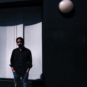 收聽Vish Sama的caught / daze (feat. zasha)歌詞歌曲