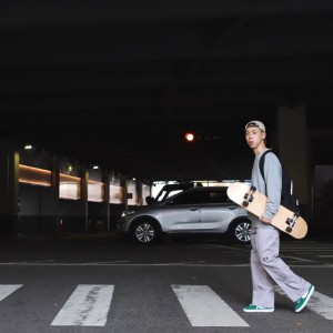 ดาวน์โหลดและฟังเพลง lost identity พร้อมเนื้อเพลงจาก 스테어