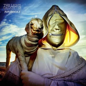 ดาวน์โหลดและฟังเพลง Tragedy พร้อมเนื้อเพลงจาก The Lion's Daughter