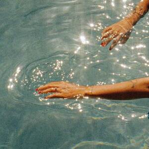 ดาวน์โหลดและฟังเพลง cuando acabe el verano พร้อมเนื้อเพลงจาก Broken Lip