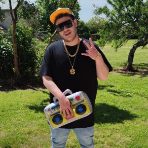 ดาวน์โหลดและฟังเพลง Gros (Explicit) พร้อมเนื้อเพลงจาก Leze