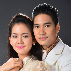 收聽ไมค์ ภัทรเดช的คนจะรักกัน (เพลงประกอบละคร โนราห์)歌詞歌曲