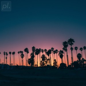 收听Arya的daydream歌词歌曲