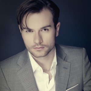ดาวน์โหลดและฟังเพลง Maria (from the musical WEST SIDE STORY) พร้อมเนื้อเพลงจาก Christian Alexander Müller