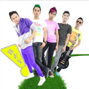 ดาวน์โหลดและฟังเพลง Bila พร้อมเนื้อเพลงจาก Hey!