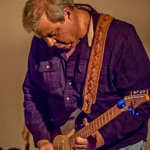 Album Keepin' it Real oleh Alan Hyatt