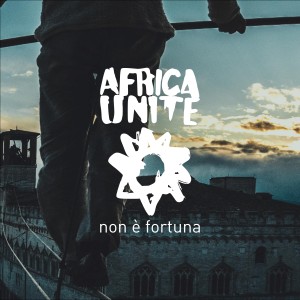 收听Africa Unite的La Grande Truffa del Millennio歌词歌曲