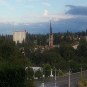 收聽thelxnleyspirit的lxnley's Coffe Shop歌詞歌曲