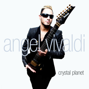 Dengarkan Crystal Planet (feat. Dan Sugarman) lagu dari Angel Vivaldi dengan lirik
